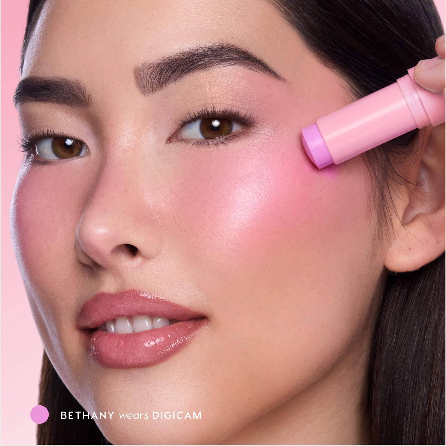 Digicam - Soft Glam